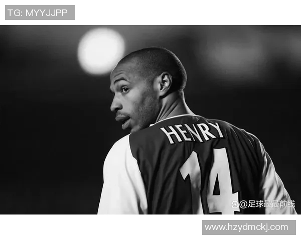 从草根到巨星 足球球员逆袭之路的励志传奇 从草根到巨星 足球球员逆袭之路的励志传奇