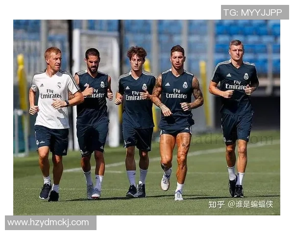 跑姿独特的足球明星是谁 揭秘他与众不同的球场风采与技艺