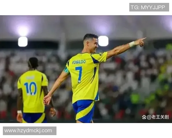 巴西足球球星罗拉的辉煌征程与绿茵场上永不熄灭的传奇风采 巴西足球球星罗拉的辉煌征程与绿茵场上永不熄灭的传奇风采